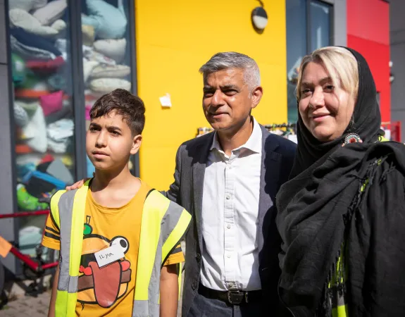The Mayor of London at the Lewisham Donation Hub with members of the public.