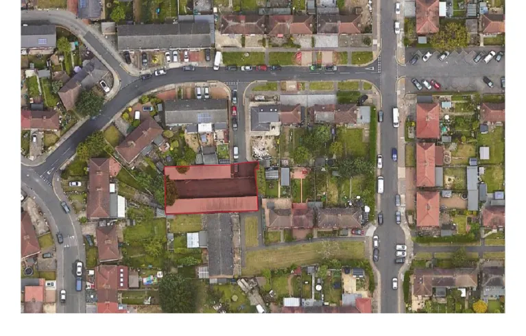 Aerial map of garage site at Highland Avenue