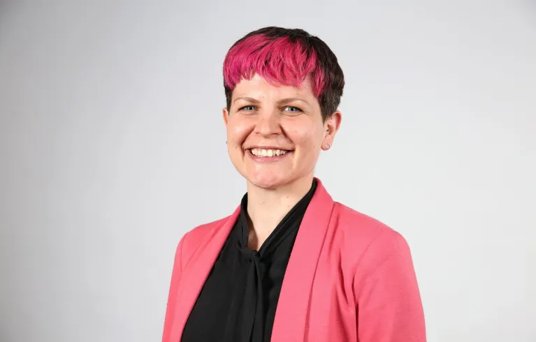 Headshot of Zoë Garbett