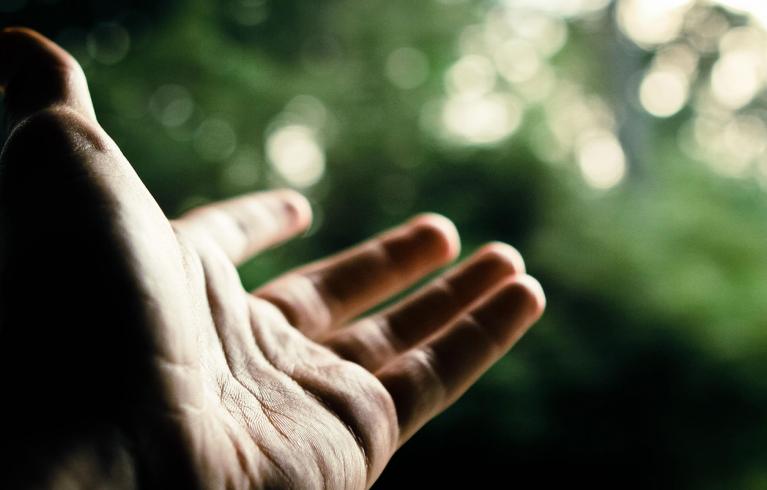 Hands end of life 2x1