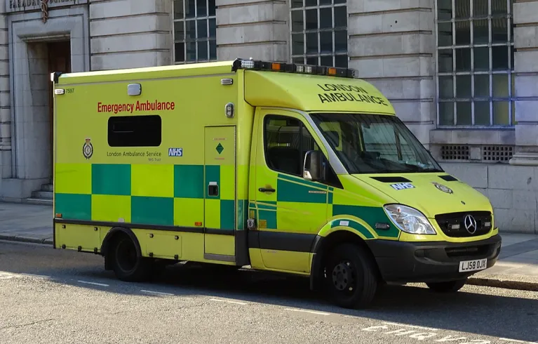 London Ambulance street scene