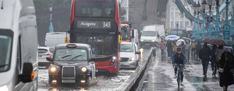 Flooding on Tower Bridge