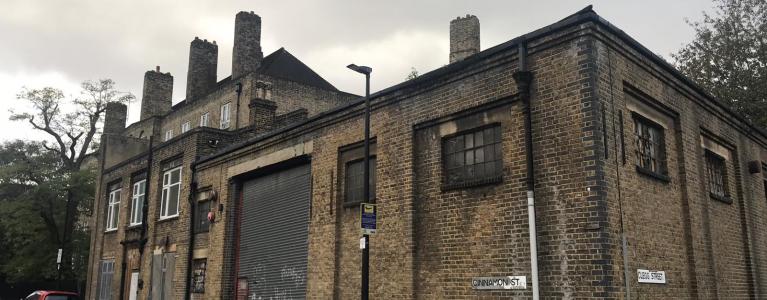 Wapping Biii