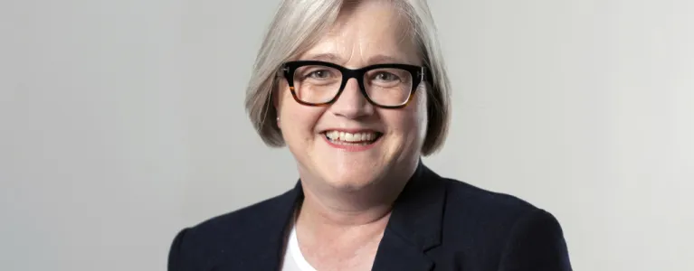 Caroline Russell 2x1