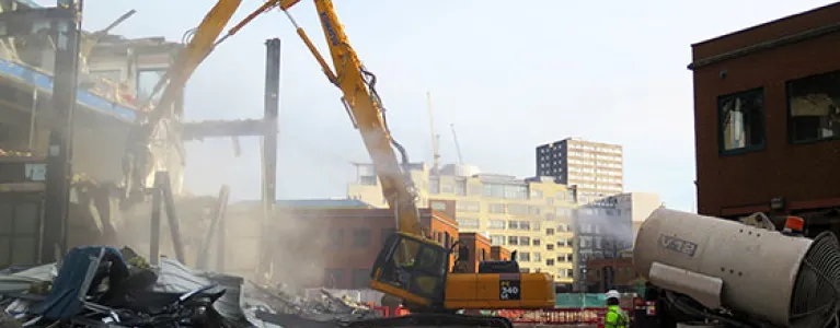 Demolition 2x1