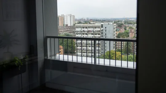 A balcony overlooking an estate in London.