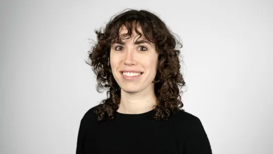 Head shot of Molly Strauss