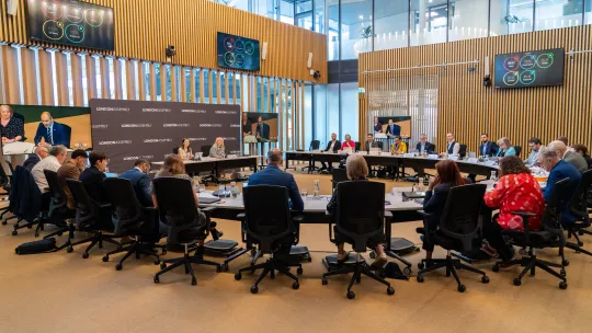Meeting in chamber