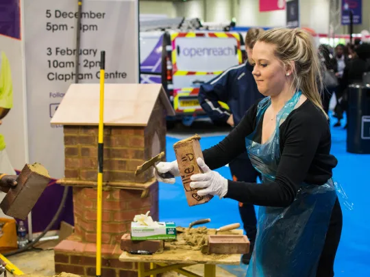 skills for london - laying bricks