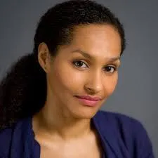 Sheila Ruiz front face 