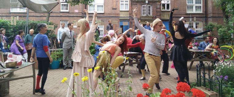 People dancing