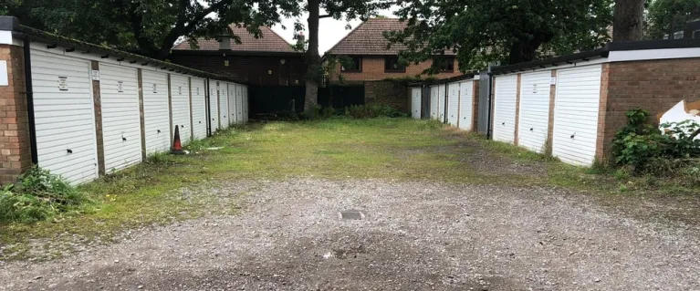 2x1 the-lindens-02.jpg