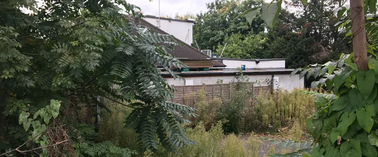 46 Brentmead Place