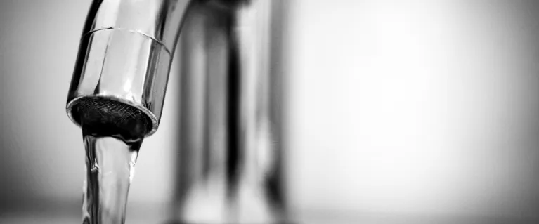 Water tap