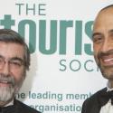 Matthew Ryder receives Tourism Society Award on behalf of Team London Ambassadors