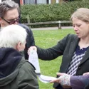 Sian Berry meeting residents on the Silchester Estate